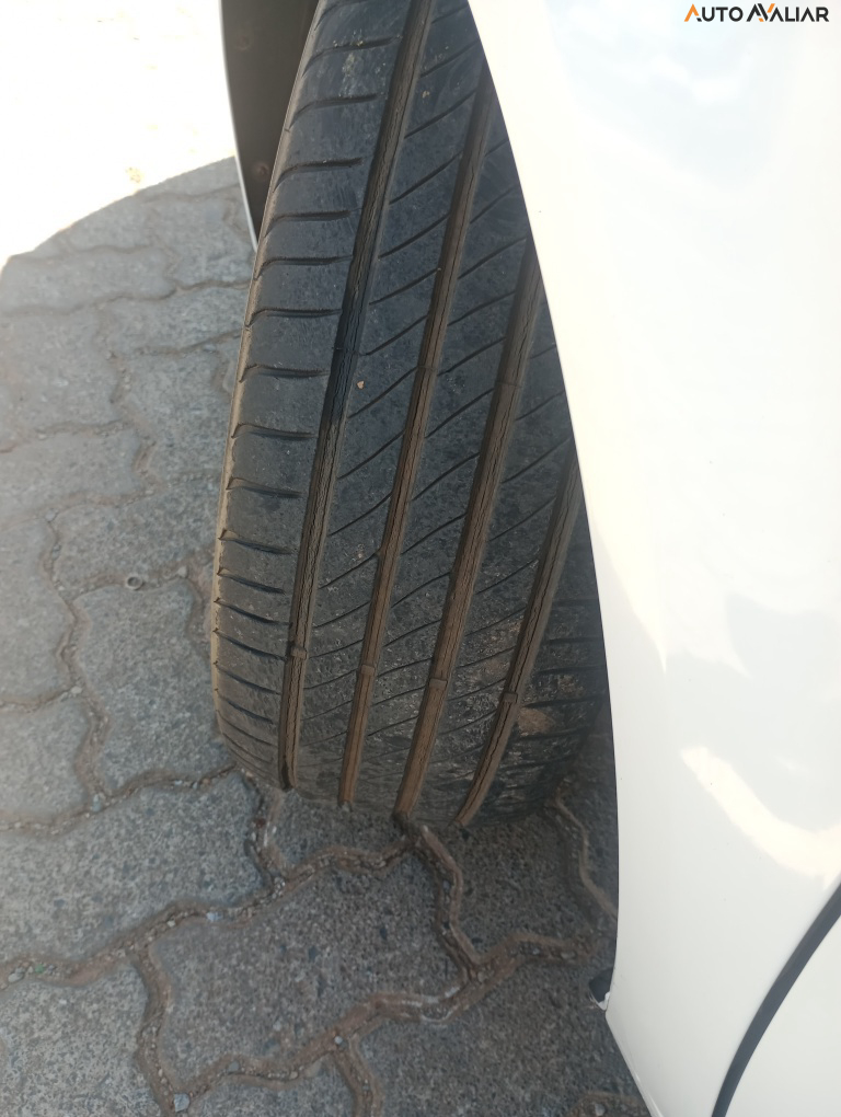 CHEVROLET SONIC 1.6 LTZ 16V FLEX 4P AUTOMATICO