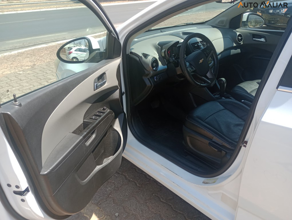CHEVROLET SONIC 1.6 LTZ 16V FLEX 4P AUTOMATICO