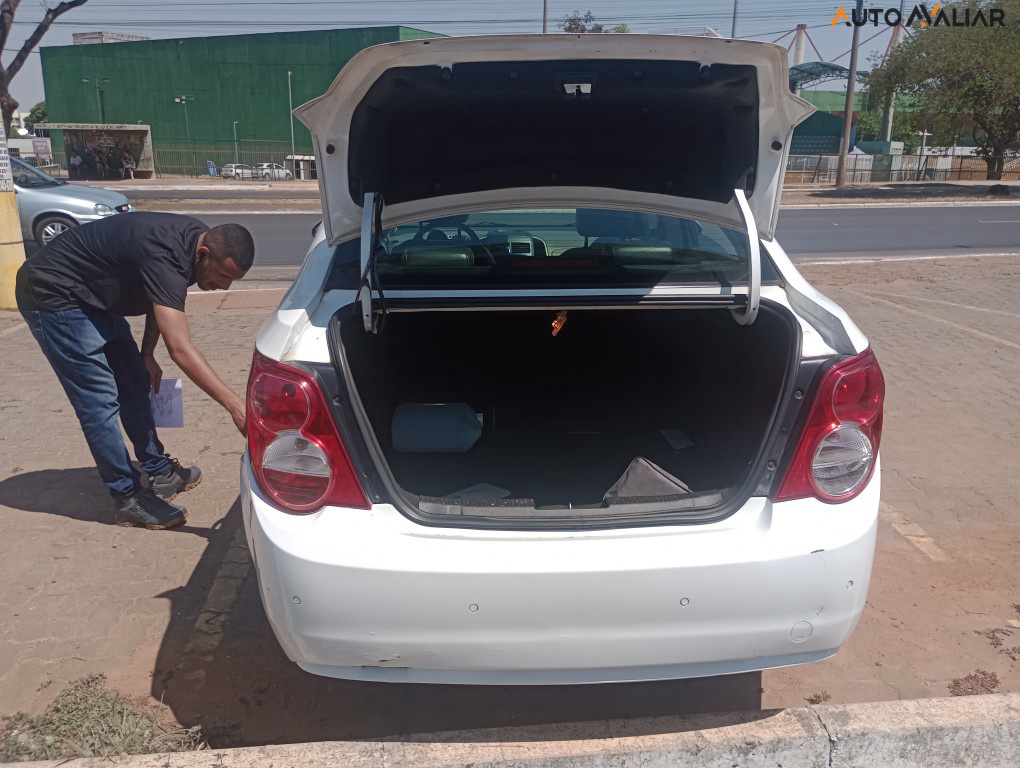 CHEVROLET SONIC 1.6 LTZ 16V FLEX 4P AUTOMATICO