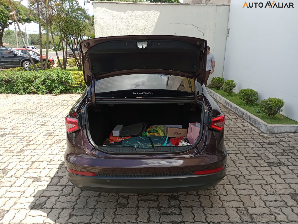 FIAT CRONOS 1.8 E.TORQ FLEX DRIVE AT6