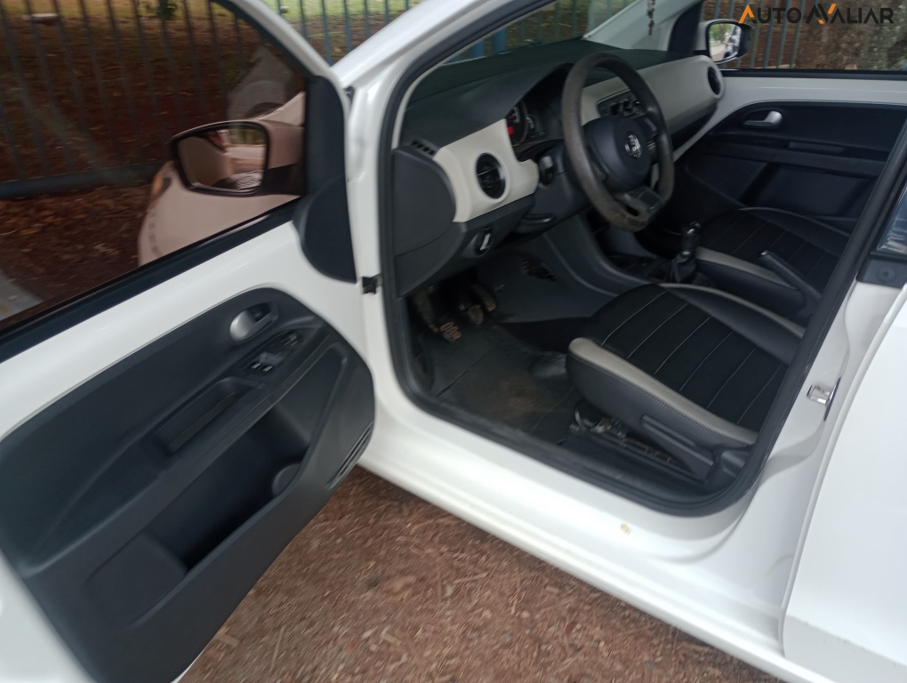 VOLKSWAGEN UP 1.0 TSI MOVE UP 12V FLEX 4P MANUAL