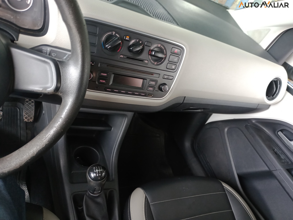 VOLKSWAGEN UP 1.0 TSI MOVE UP 12V FLEX 4P MANUAL