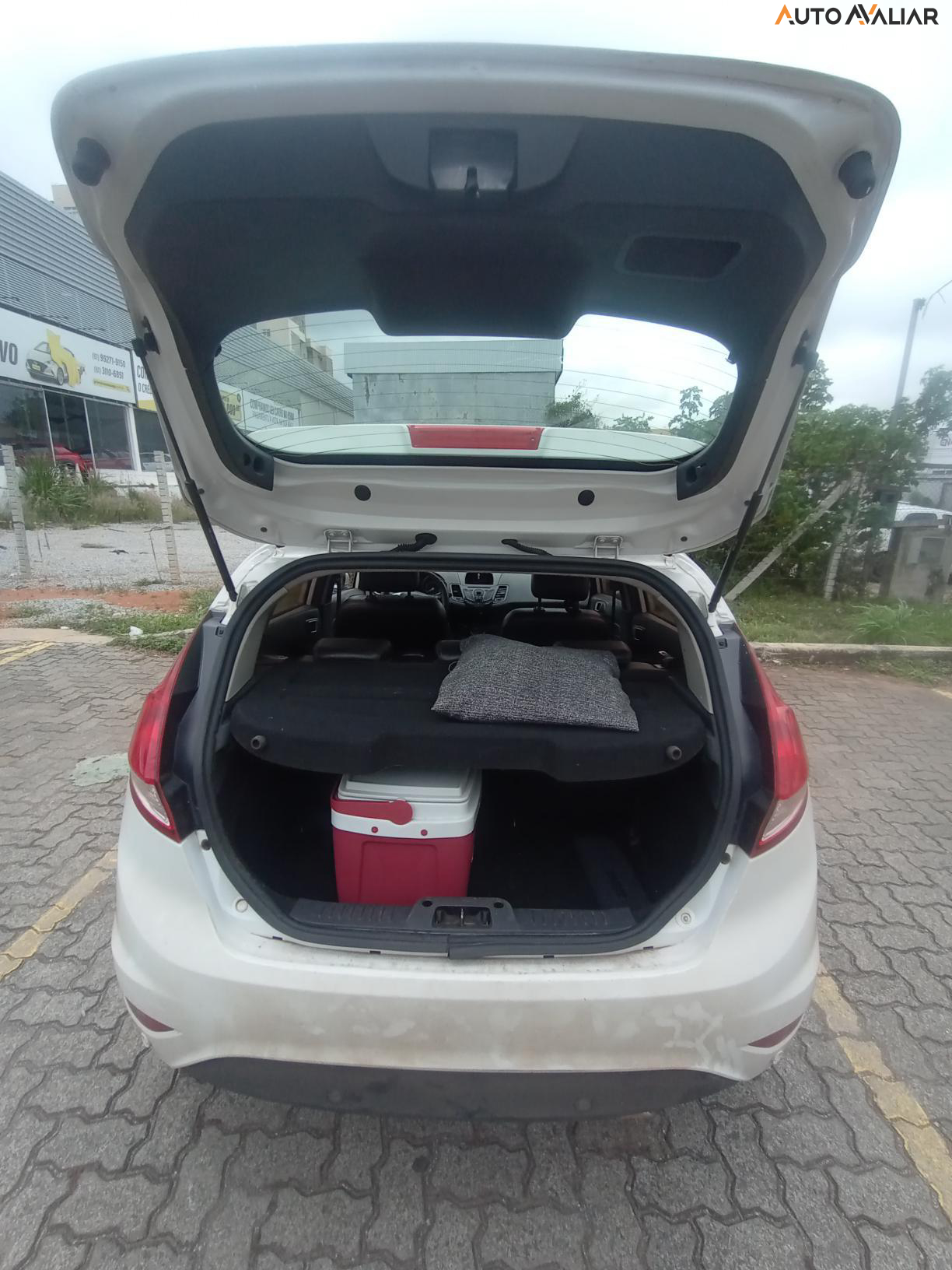 FORD FIESTA 1.6 TITANIUM HATCH 16V FLEX 4P POWERSHIFT