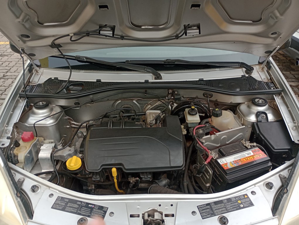 RENAULT SANDERO 1.0 AUTHENTIQUE 16V FLEX 4P MANUAL