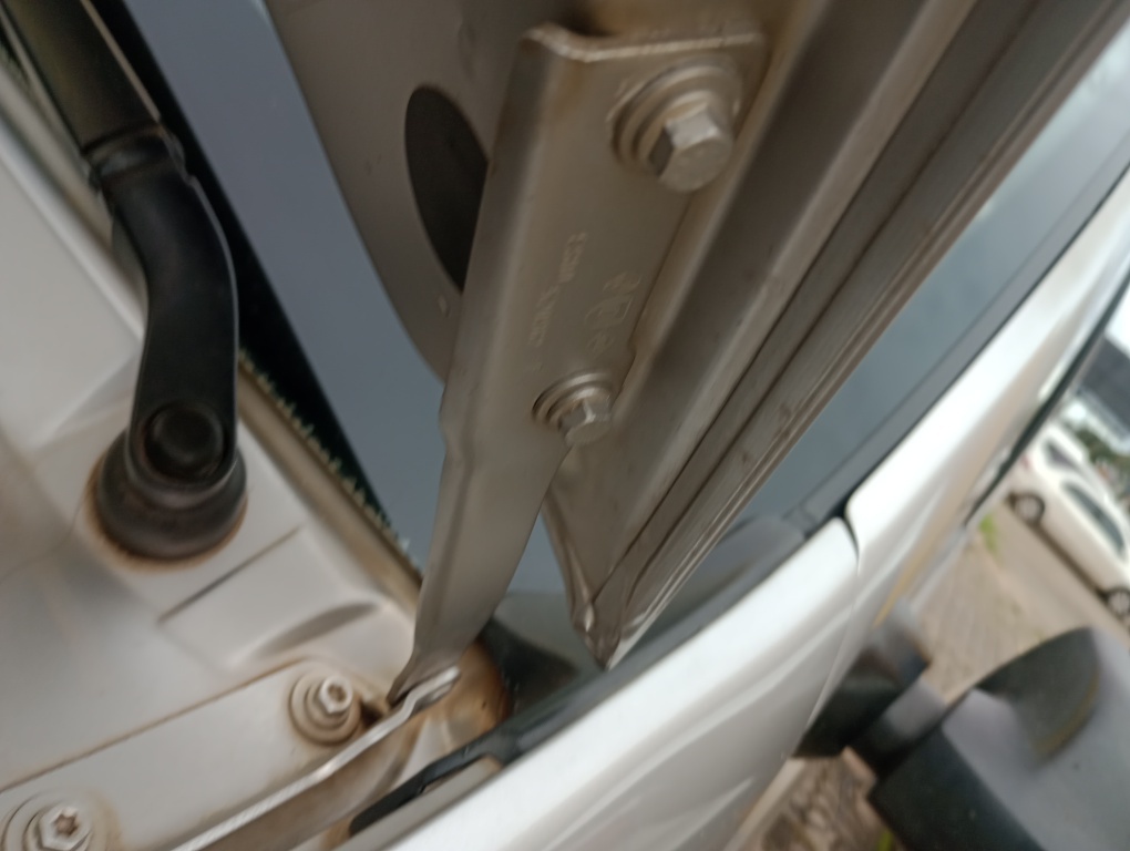 RENAULT SANDERO 1.0 AUTHENTIQUE 16V FLEX 4P MANUAL