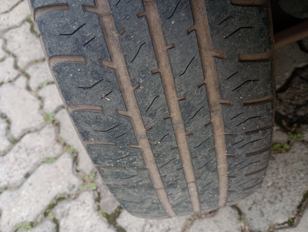 RENAULT SANDERO 1.0 AUTHENTIQUE 16V FLEX 4P MANUAL