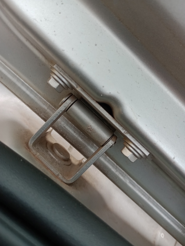 RENAULT SANDERO 1.0 AUTHENTIQUE 16V FLEX 4P MANUAL