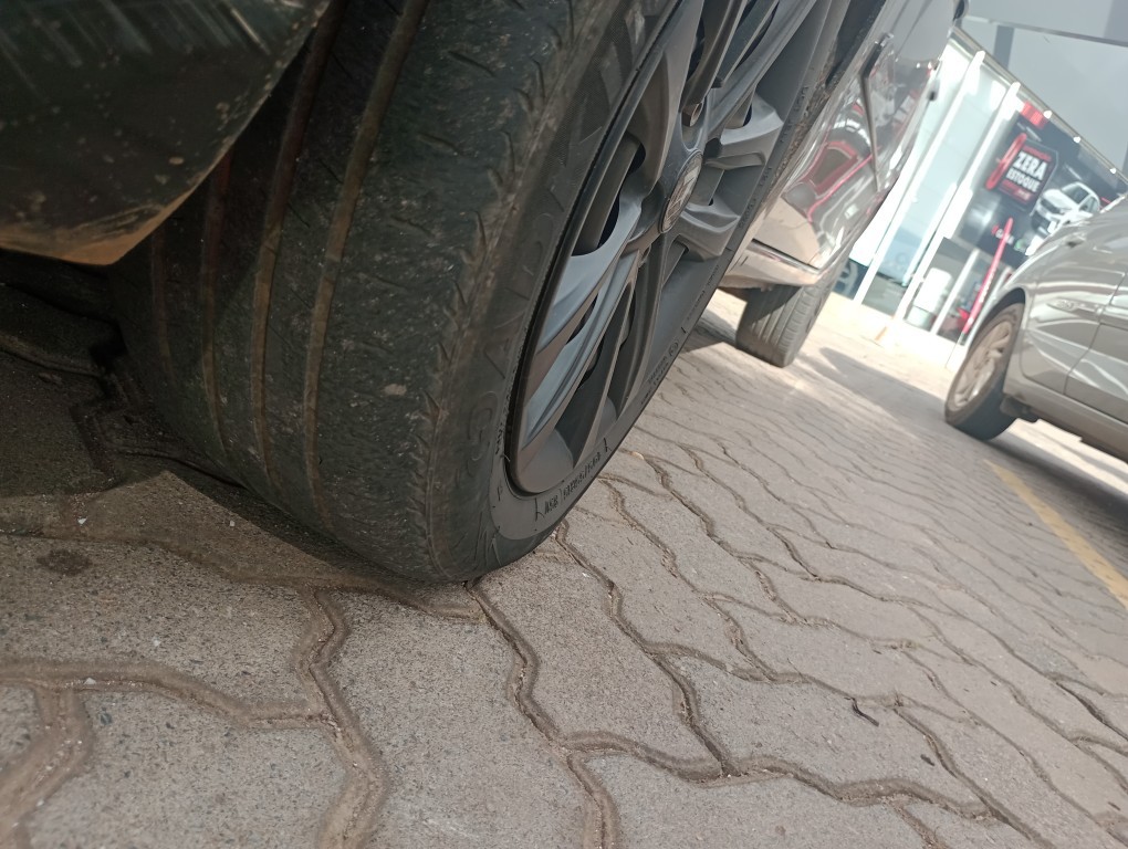 RENAULT SANDERO 1.0 12V SCE FLEX AUTHENTIQUE MANUAL