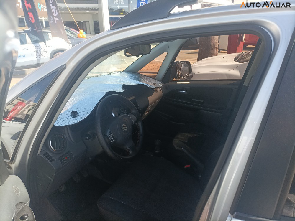 SUZUKI SX4 2.0 16V-AT