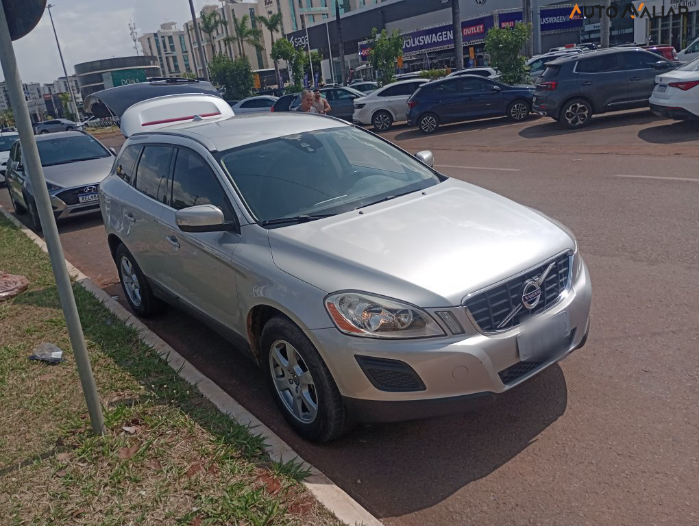 VOLVO XC60 2.0 T5 COMFORT FWD TURBO GASOLINA 4P AUTOMATICO