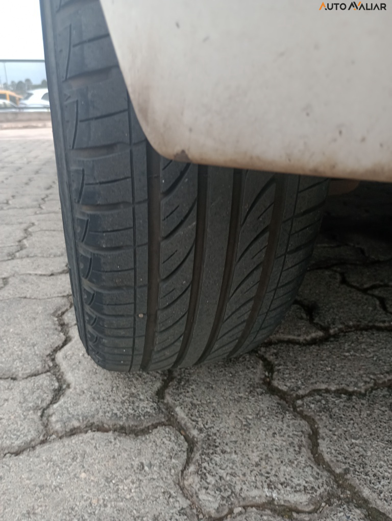 NISSAN MARCH 1.0 ACTIVE 16V FLEX 4P MANUAL