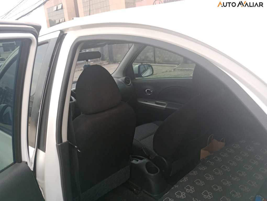 NISSAN MARCH 1.0 ACTIVE 16V FLEX 4P MANUAL