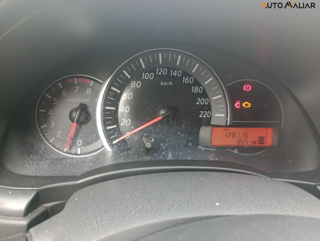 NISSAN MARCH 1.0 ACTIVE 16V FLEX 4P MANUAL