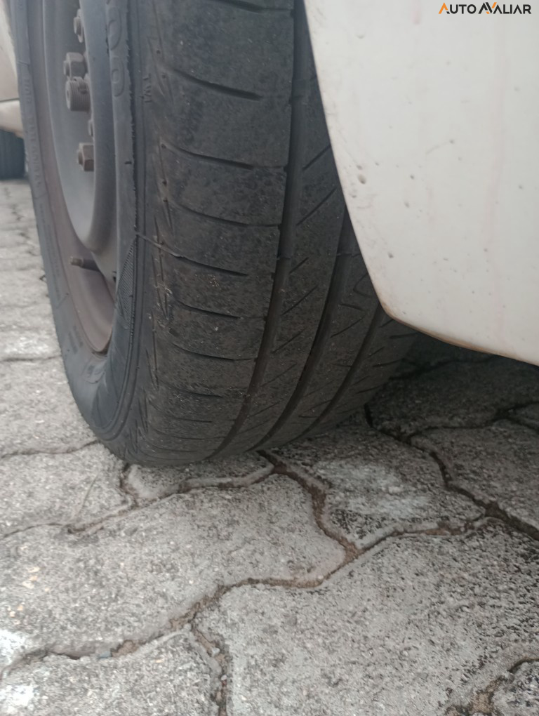 NISSAN MARCH 1.0 ACTIVE 16V FLEX 4P MANUAL