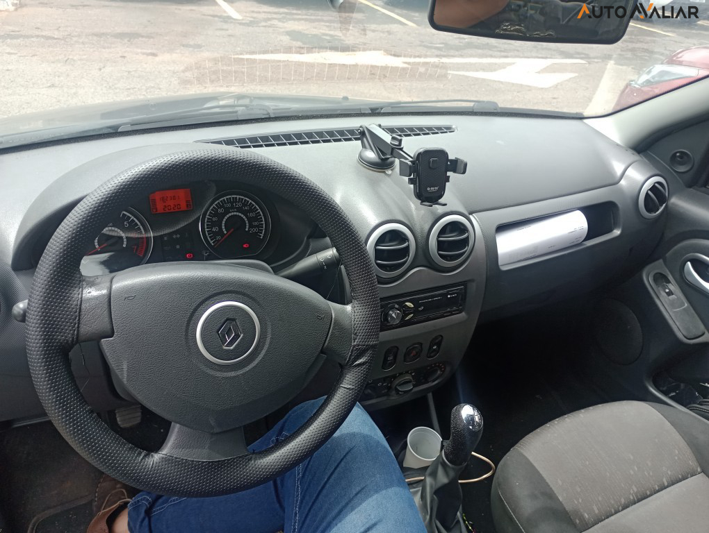 RENAULT LOGAN 1.6 EXPRESSION 8V FLEX 4P MANUAL