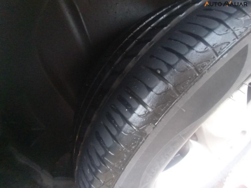 RENAULT FLUENCE 2.0 DYNAMIQUE 16V FLEX 4P AUTOMATICO