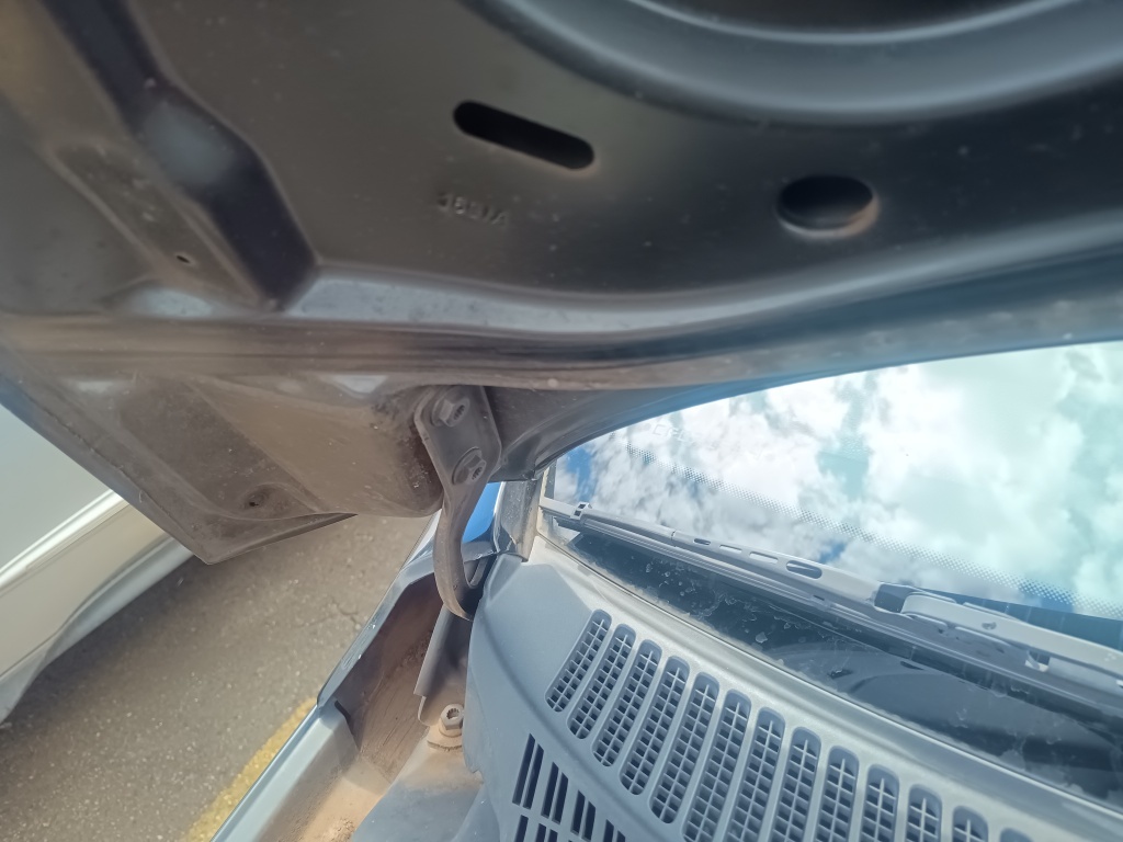 VOLKSWAGEN GOL 1.0 MI 8V FLEX 4P MANUAL G.V