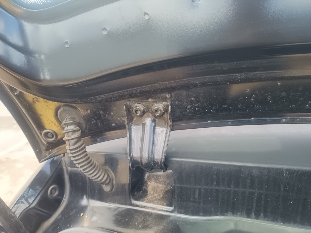 VOLKSWAGEN GOL 1.0 MI 8V FLEX 4P MANUAL G.V