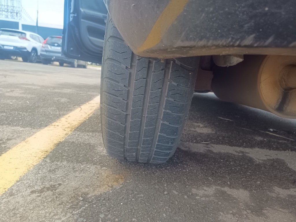 VOLKSWAGEN GOL 1.0 MI 8V FLEX 4P MANUAL G.V