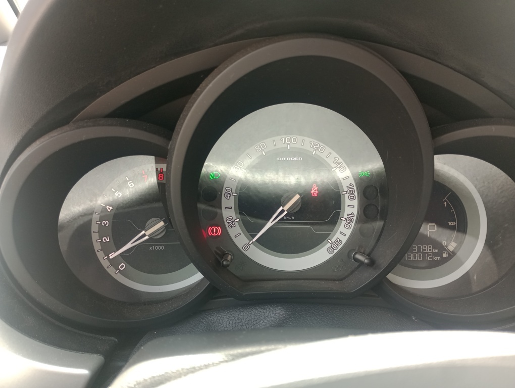 CITROEN AIRCROSS 1.6 VTI 120 FLEX LIVE EAT6