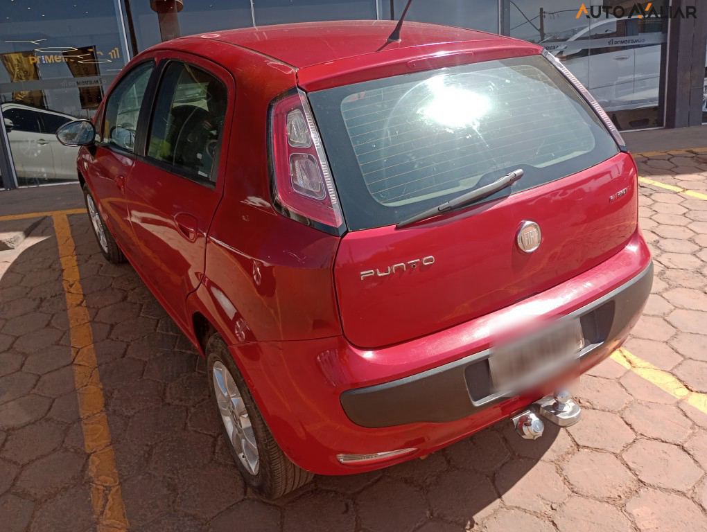 FIAT PUNTO 1.4 ATTRACTIVE 8V FLEX 4P MANUAL