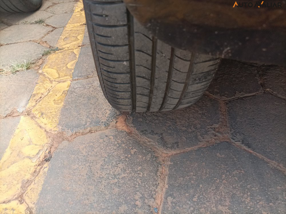 VOLKSWAGEN FOX 1.6 MI HIGHLINE 8V FLEX 4P AUTOMATIZADO