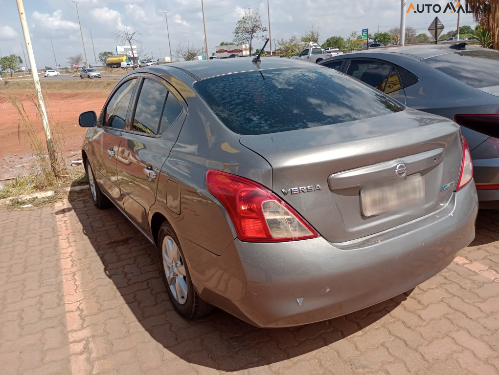 NISSAN VERSA 1.6 16V FLEX SL 4P MANUAL