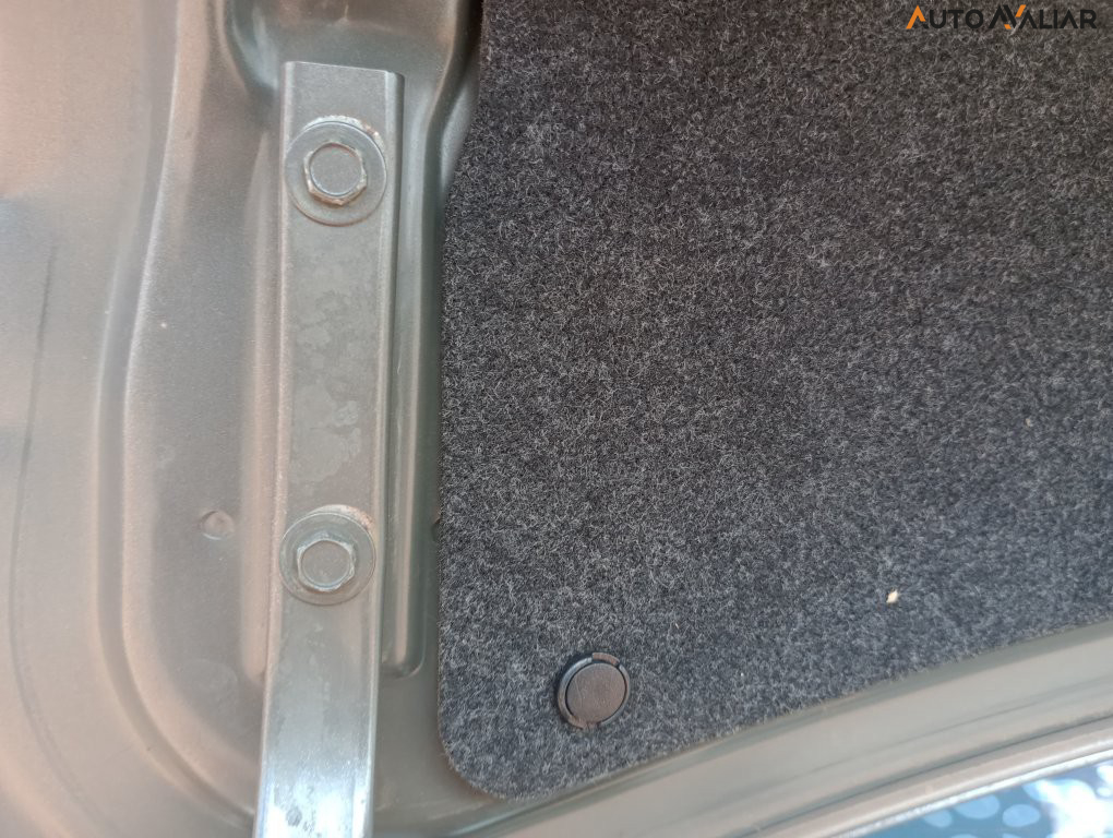 NISSAN VERSA 1.6 16V FLEX SL 4P MANUAL