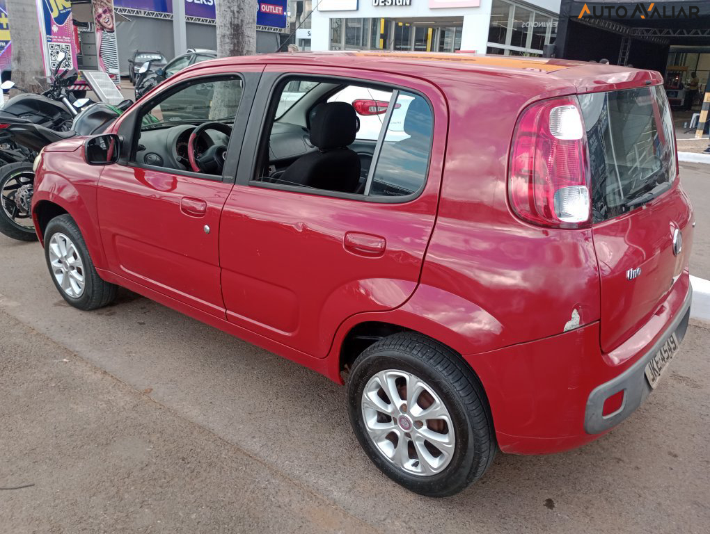 FIAT UNO 1.0 EVO VIVACE 8V FLEX 4P MANUAL