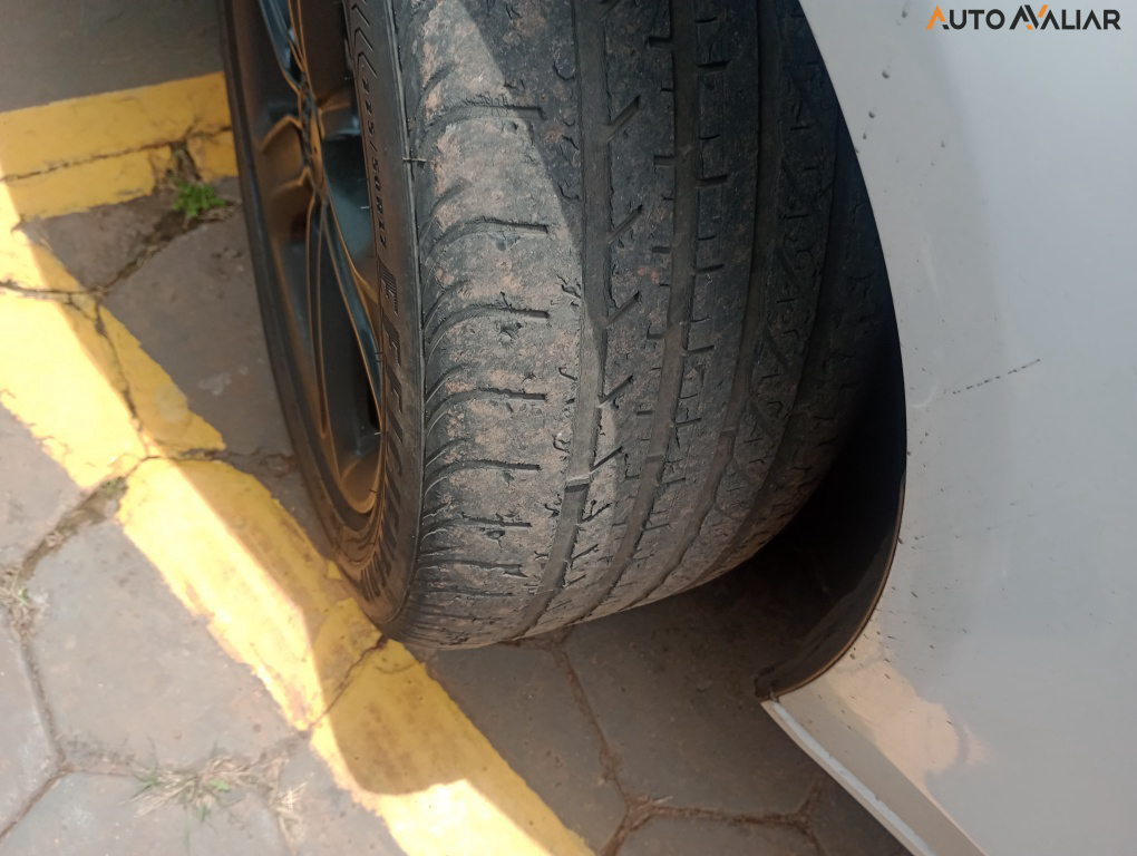 AUDI A4 2.0 TFSI ATTRACTION 180CV GASOLINA 4P MULTITRONIC