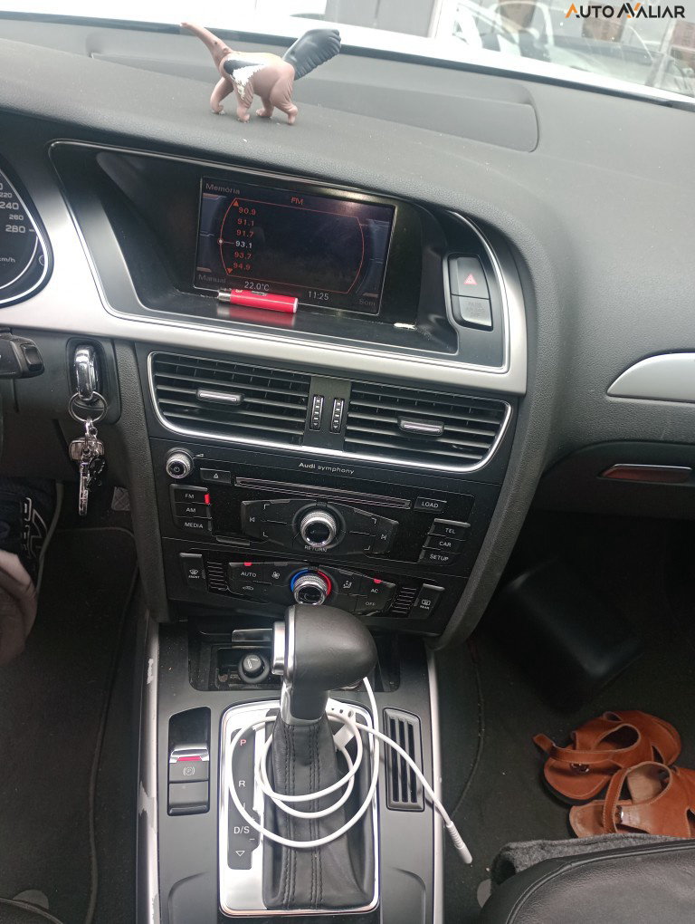 AUDI A4 2.0 TFSI ATTRACTION 180CV GASOLINA 4P MULTITRONIC