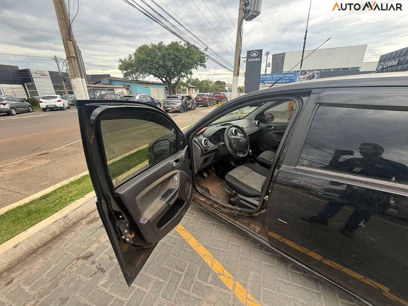 FORD FIESTA 1.0 ROCAM HATCH 8V FLEX 4P MANUAL