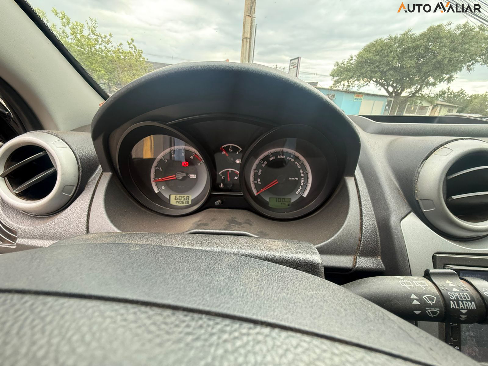 FORD FIESTA 1.0 ROCAM HATCH 8V FLEX 4P MANUAL