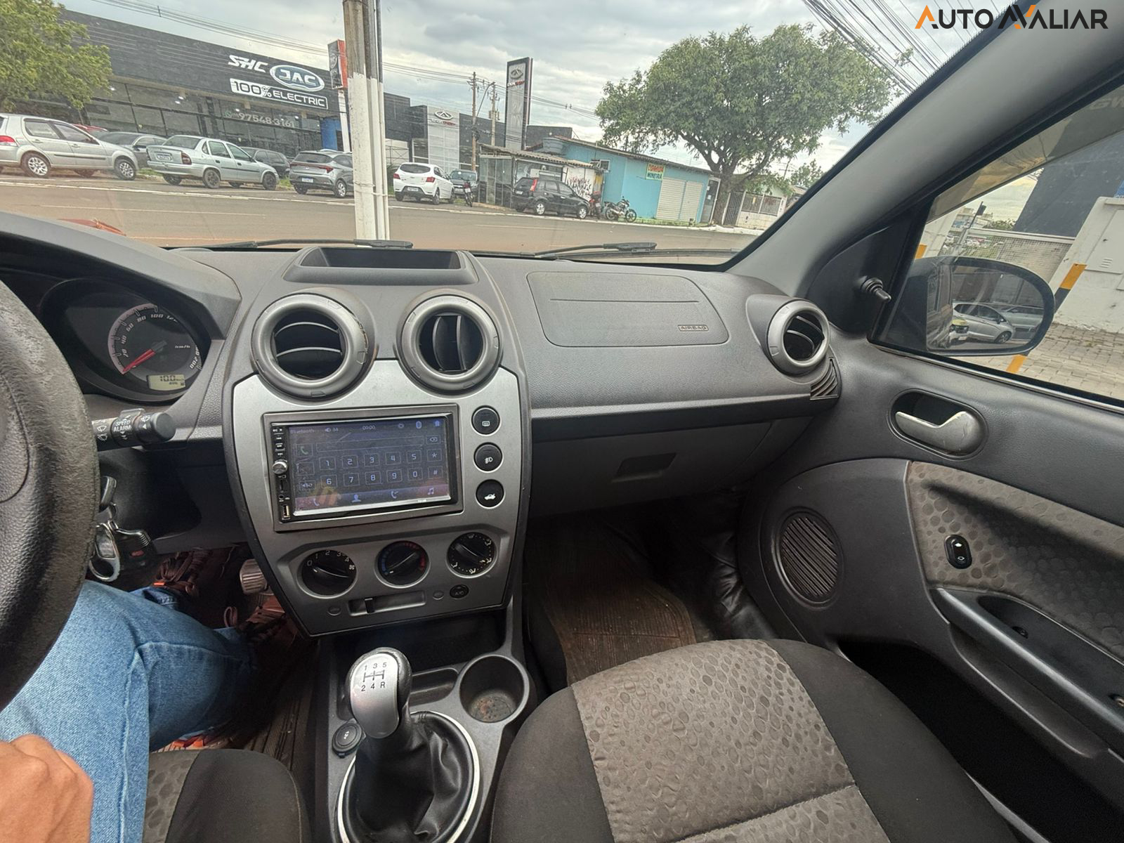 FORD FIESTA 1.0 ROCAM HATCH 8V FLEX 4P MANUAL