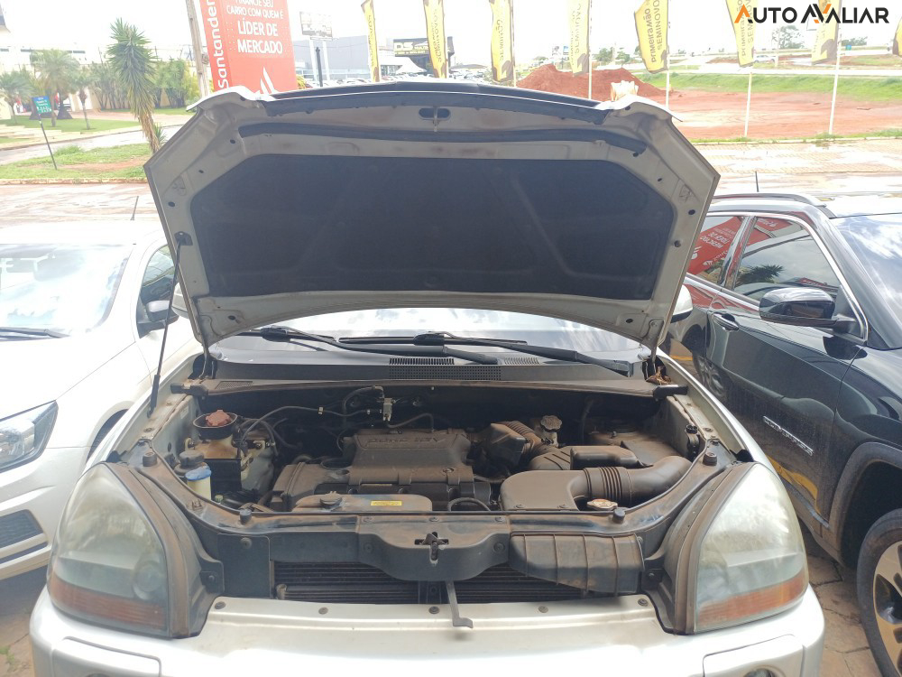 HYUNDAI TUCSON 2.0 MPFI GLS 16V 143CV 2WD FLEX 4P AUTOMATICO