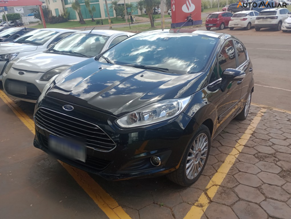 FORD FIESTA 1.6 TITANIUM HATCH 16V FLEX 4P POWERSHIFT