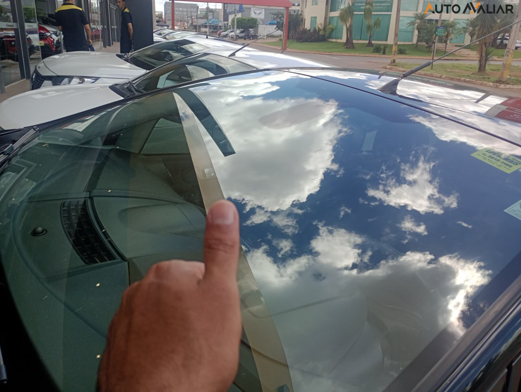 FORD FIESTA 1.6 TITANIUM HATCH 16V FLEX 4P POWERSHIFT