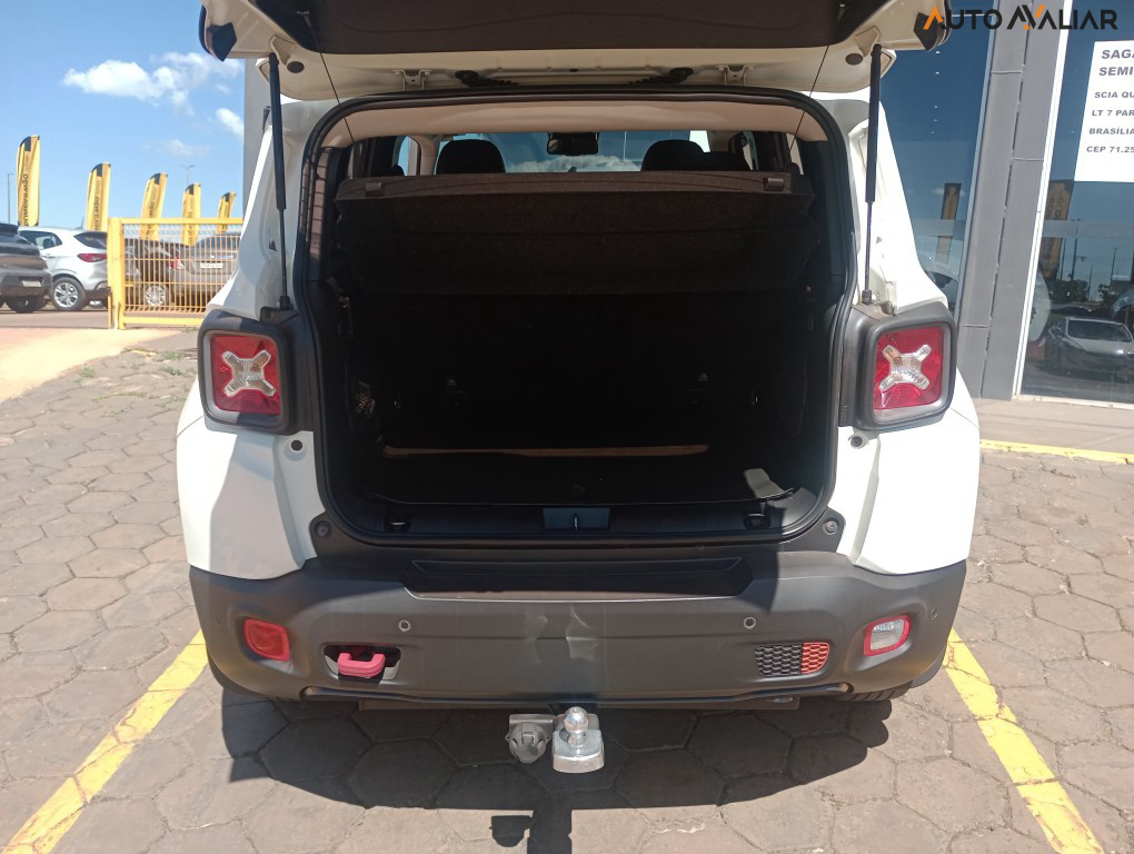 JEEP RENEGADE 2.0 16V TURBO DIESEL TRAILHAWK 4P 4X4 AUTOMATICO