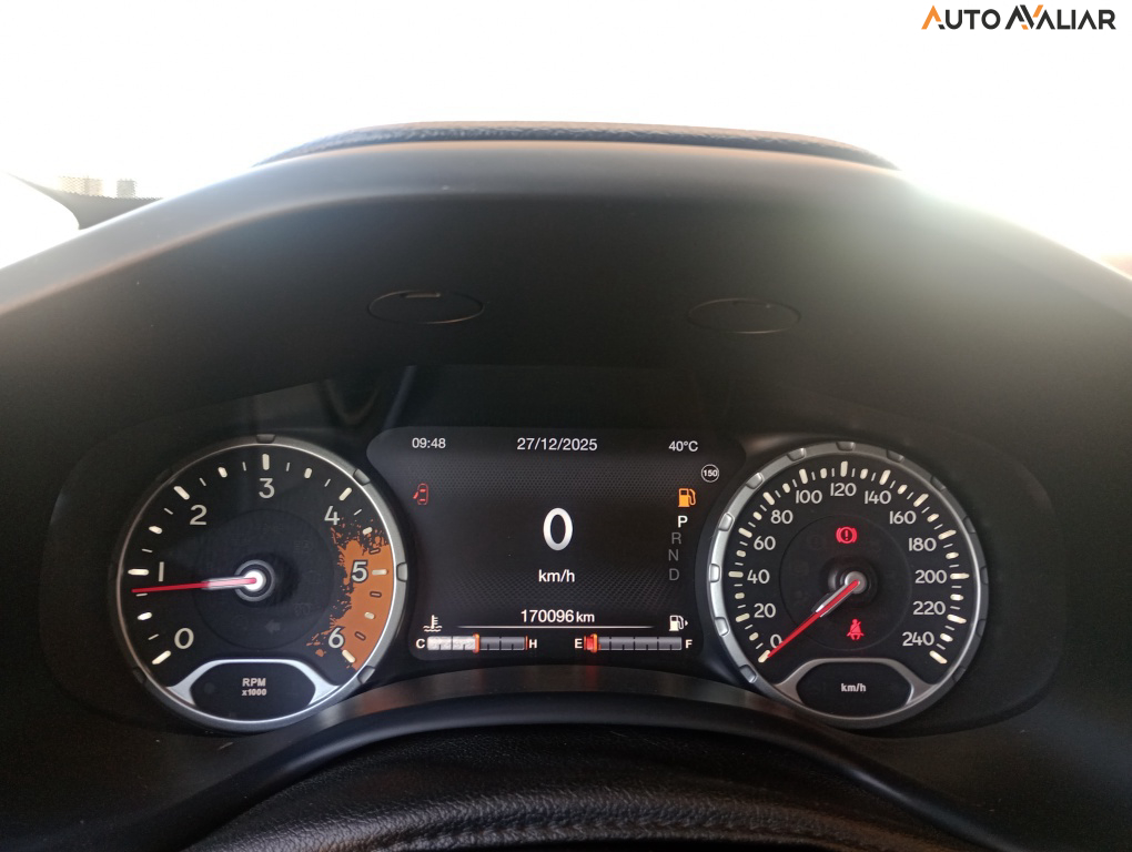 JEEP RENEGADE 2.0 16V TURBO DIESEL TRAILHAWK 4P 4X4 AUTOMATICO