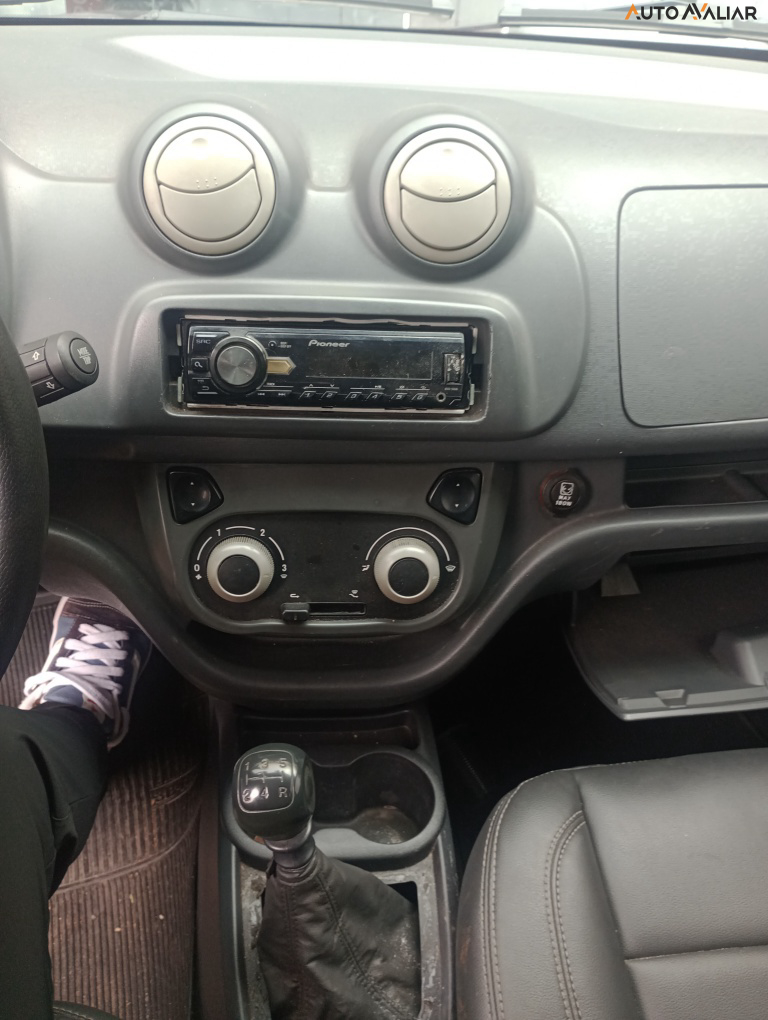 FIAT UNO 1.0 EVO VIVACE 8V FLEX 2P MANUAL