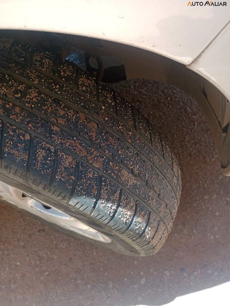 PEUGEOT 207 1.4 XR 8V FLEX 4P MANUAL