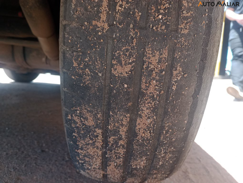 PEUGEOT 207 1.4 XR 8V FLEX 4P MANUAL