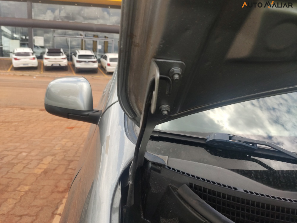 NISSAN MARCH 1.6 S 16V FLEX 4P MANUAL