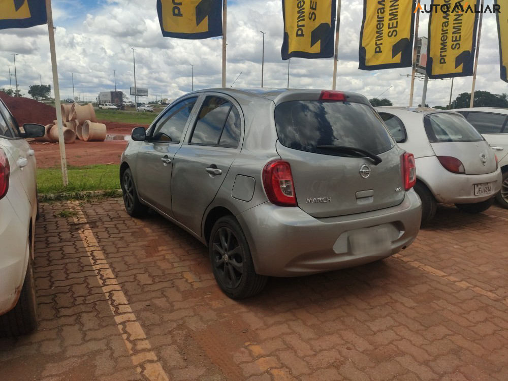 NISSAN MARCH 1.6 S 16V FLEX 4P MANUAL