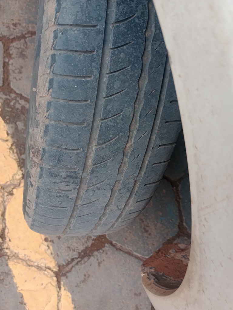 VOLKSWAGEN GOL 1.0 12V MPI TOTALFLEX 4P MANUAL