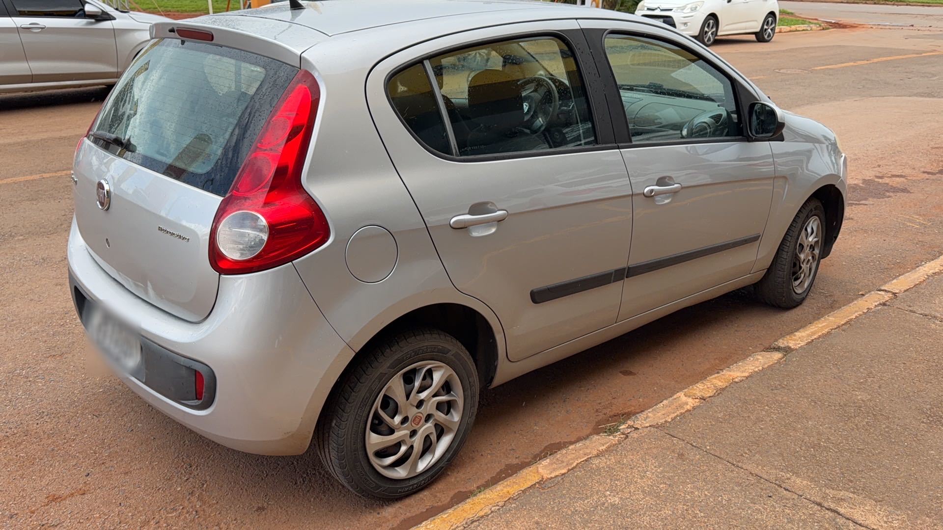 FIAT PALIO 1.0 MPI ATTRACTIVE 8V FLEX 4P MANUAL