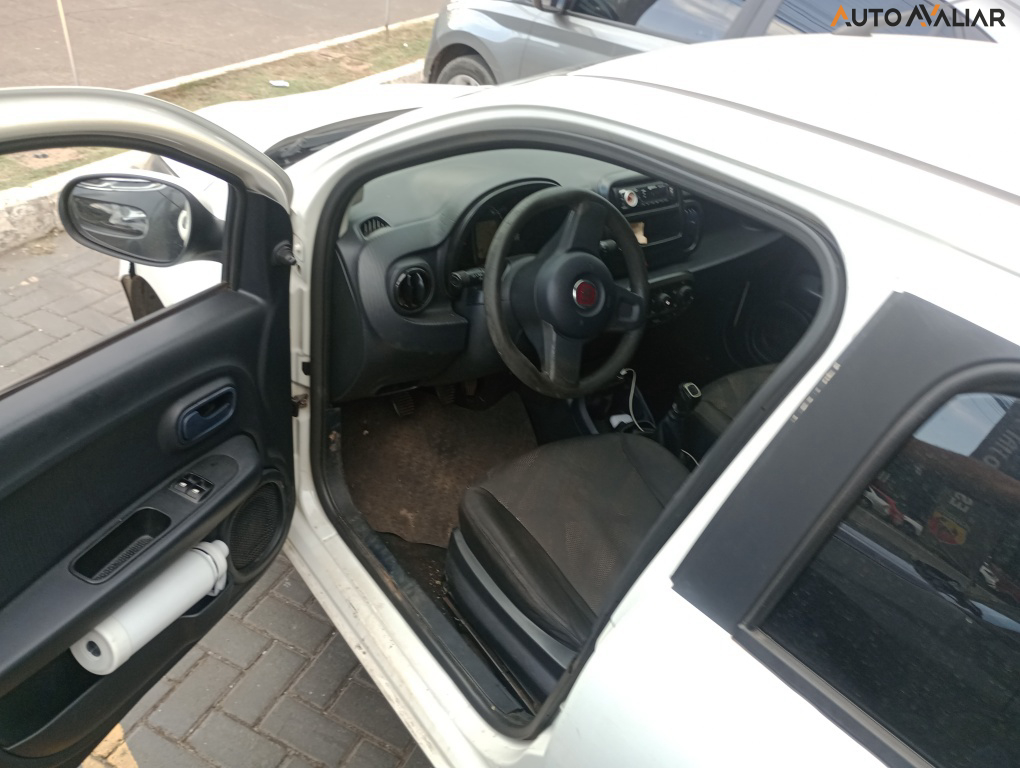 FIAT MOBI 1.0 8V EVO FLEX LIKE. MANUAL