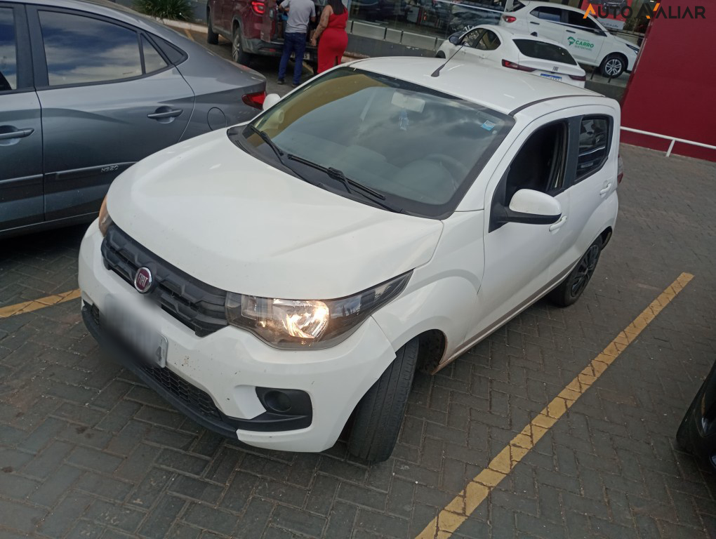 FIAT MOBI 1.0 8V EVO FLEX LIKE. MANUAL