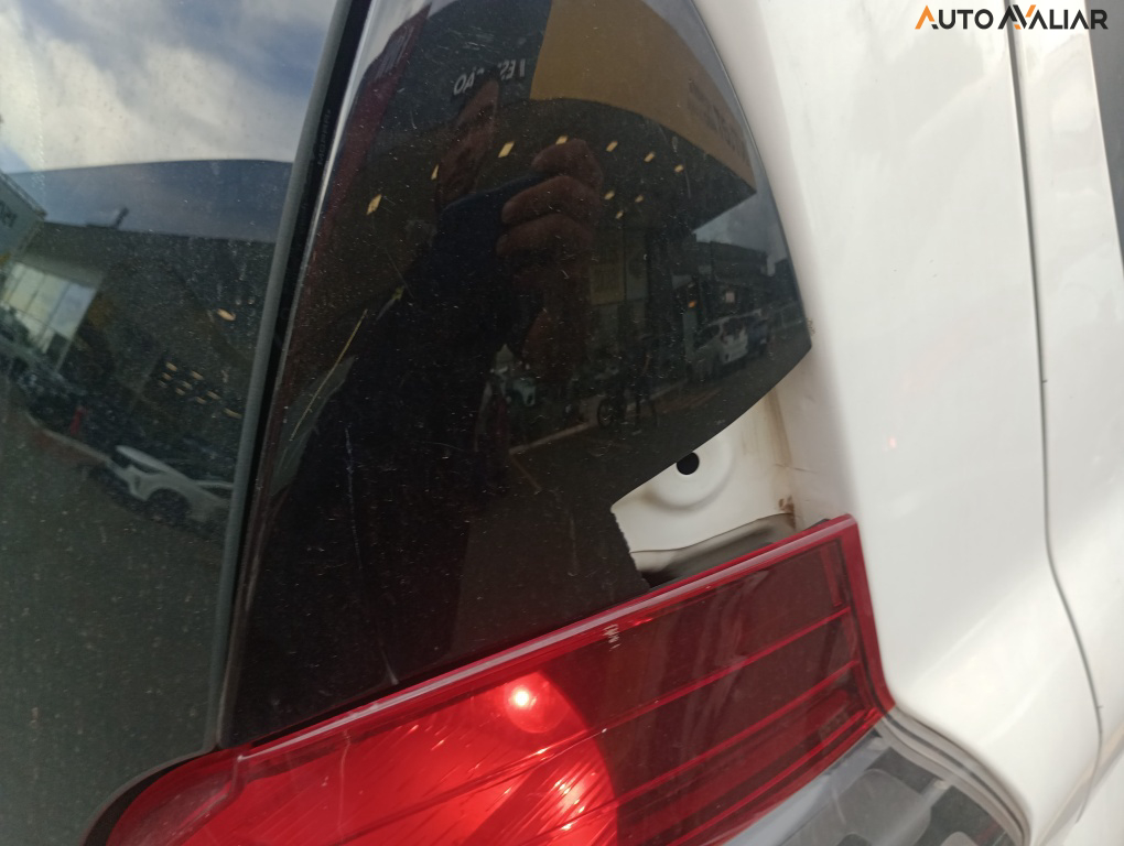 FIAT MOBI 1.0 8V EVO FLEX LIKE. MANUAL