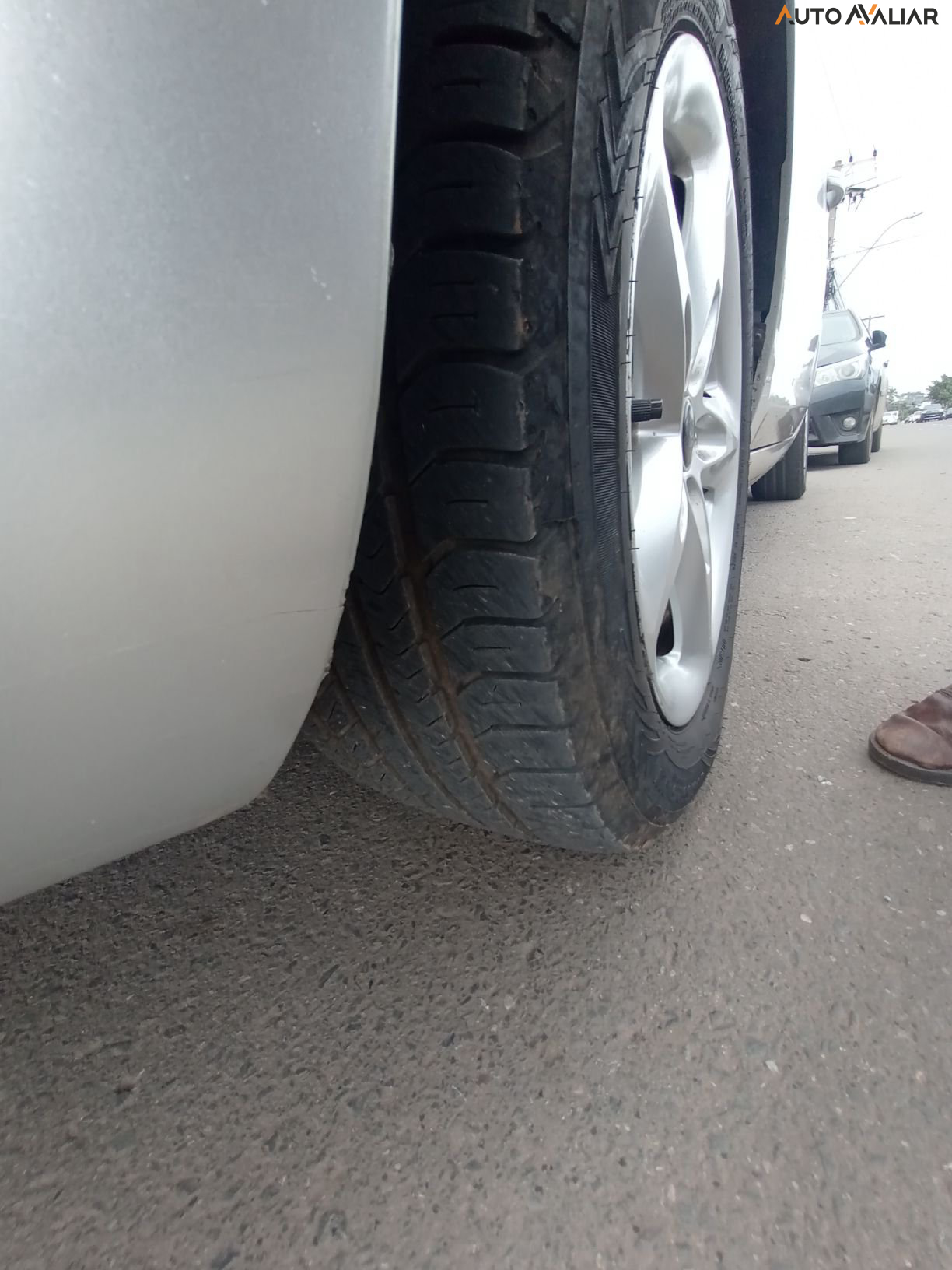 FORD FOCUS 2.0 GHIA SEDAN 16V GASOLINA 4P MANUAL